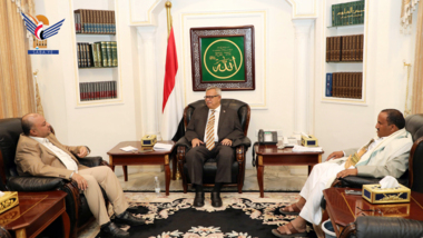 Dr. Bin Habtoor discusses projects of services, development sector for year 1446 AH