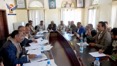 Gouverneur von Amran bespricht 11 Anträgen auf Bohrung und Vertiefung von Wasserbrunnen im Amran-Becken