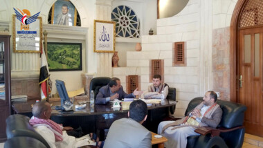 Meeting in Sana'a discusses handicrafts support project