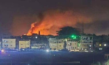 شهيد بضربات عنيفة للعدو الصهيوني على مواقع متفرقة في الأراضي السورية