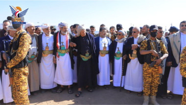 Beendigung eines Mordfalls zwischen der Familie Al-Qayri aus Sanaa und der Familie Al-Arhabi aus Ibb