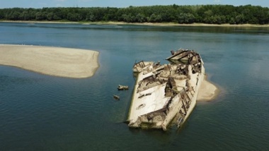 Serbian authorities seek to recover Nazi warship sunk in Danube