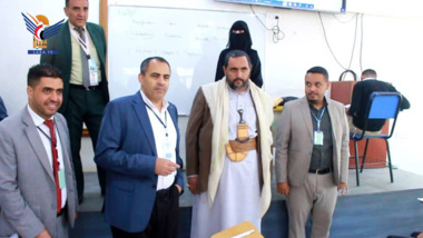Sana'a governor, medical council head review medical licensing exam
