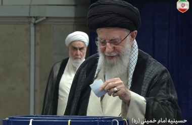  Sayyed Khamenei participates in Iranian presidential elections, calls for high popular participation