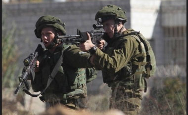 إصابة فلسطيني برصاص العدو في رام الله وثلاثة في هجوم للمستوطنين ببيت لحم