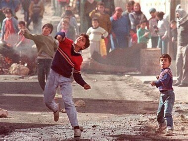 سی و هفتمین سالگرد انتفاضه سنگی در فلسطین... استواری و مبارزه مجدد در راه آزادی