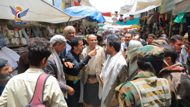 President Al-Mashat tours Old Sana'a & performs noon prayer at Great Mosque