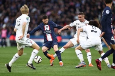 الدوري الفرنسي: فوز رين على مضيفه باريس سان جيرمان بثنائية نظيفة