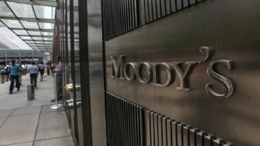 Moody's decreases France's rating over political division