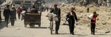 مفوض أممي يطالب بتحقيق سريع في هجمات استهدفت فلسطينيين حاولوا الوصول للمساعدات