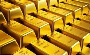 انخفاض أسعار الذهب مع استقرار الدولار