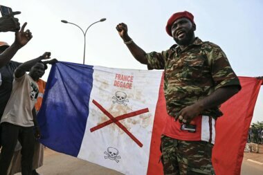 Une dispersion gouvernementale et populaire majeure de « l’intervention supplémentaire » de la France au Niger