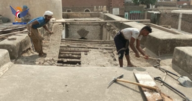 بدء أعمال صيانة وترميم جامع الأشاعرة في مديرية زبيد بالحديدة