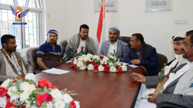 Le Gouverneur de Taiz salue la constance des employés du Bureau du Gouverneur