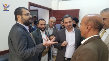 وزير الصحة ونائبه يتفقدان مستوى الانضباط الوظيفي بالوزارة عقب إجازة العيد