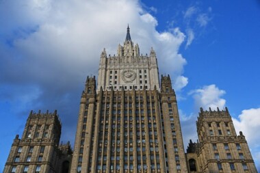 موسكو: تنتظر واشنطن فترات عصيبة في أي مواجهة محتملة مع بكين