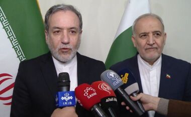 عراقجي: مقترحات وزير الخارجية العُماني حول المفاوضات قيد المراجعة
