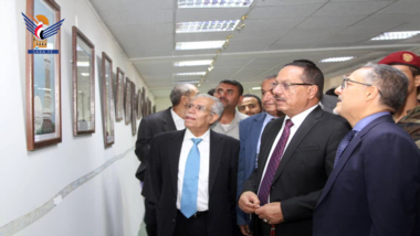  Le ministre de la Culture inaugure une exposition sur les monuments islamiques menacés