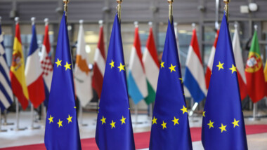 Brussels warns Washington of tough response for imposing tariffs