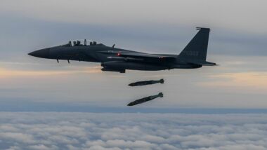 Südkorea: 15 Verletzte, nachdem Kampfflugzeug versehentlich Bomben außerhalb des Trainingsgeländes abgeworfen hat