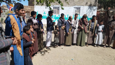 وقفات جماهيرية بصنعاء بذكرى الشهيد القائد وخروج المارينز من اليمن