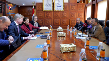 Amtierende Vorsitzende des Obersten Wirtschaftsausschusses trifft einen UN-Sonderbeauftragter im Hauptquartier der Zentralbank in Sana'a