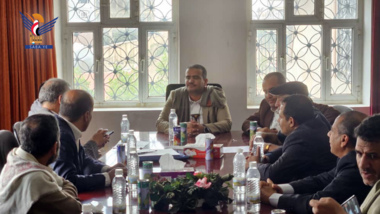 Discussing activities and programs of Orouba Club 