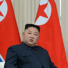 الزعيم الكوري الشمالي يهدد بالرد بالأسلحة النووية على أي هجوم نووي ضد بلاده