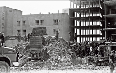 Zionist media: Hezbollah exploded army office in Lebanon in 1982