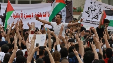 Tens of thousands of Jordanians participate in angry marches & vigils in support of Palestine