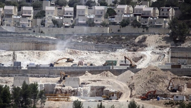 Israelische Besatzungsbehörden beabsichtigen, in Ost-al-Quds mehr als tausend Wohneinheiten zu bauen