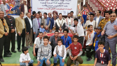 اختتام البطولة المفتوحة الأولى للريشة الطائرة بصنعاء