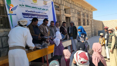 تدشين مشروع توزيع الحقيبة المدرسية في محافظة مأرب