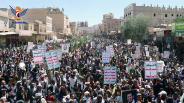 Dhalea: Deux marches et manifestations de masse sous le slogan « Notre chemin avec Gaza... en avant jusqu'à la victoire »