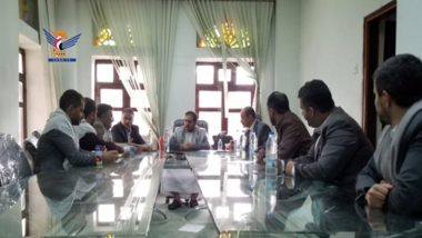 Erörterung der Zusammenarbeit zwischen dem Arbeitsministerium und der Awqaf-Behörde in Sanaa