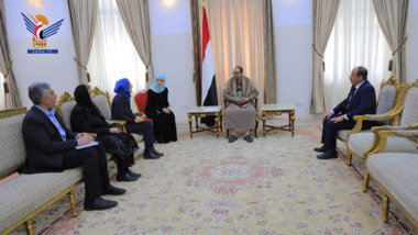 Präsident Al-Mashat trifft dem neuen Leiter der  Delegation des IKRK im Jemen