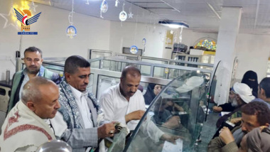 تدشين مشروعي زكاة الفطر والمساعدات النقدية في ريف إب