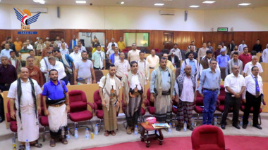 تدشين مشروع التحصيل الإلكتروني وتبسيط إجراءات الاستصلاح الزراعي بالحديدة