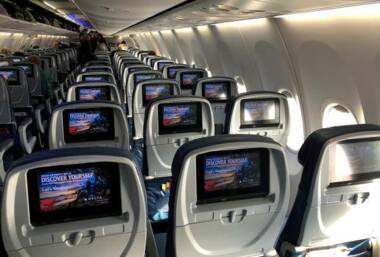 تعرف على المقاعد الأكثر أمانًا على متن الطائرة ، ومعظم الناس لا يحجزونها