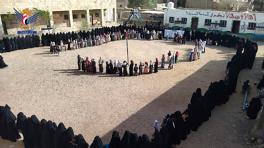 Un stand féministe organisé à Al-Safra, Saada, condamnant le crime de viol des femmes à Hodeidah