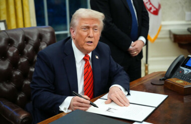 Trump threatens EU, Canada with 