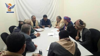 Ausschuss für Ausschreibungen genehmigen den Kauf von Maschinen und einer technischen Studie für eine Reihe von Wasserprojekten in Marib