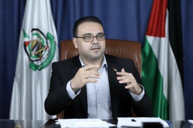 Hamas: El bombardeo de la casa de la mártir Kharousha es un comportamiento nazi racista y una prueba de la incapacidad y el fracaso del enemigo