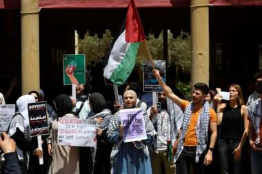 Agreement between students & American university to sever its relations with Zionist entity 