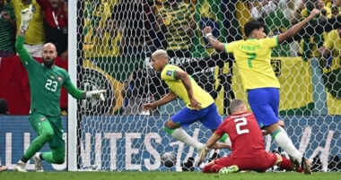 البرازيل تتغلب على صربيا بثنائية في كأس العالم 2022