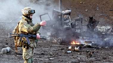 القوات الروسية تقصف منشآت طاقة وتصنيع أسلحة أوكرانية