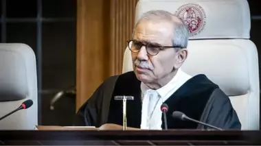 Judge Nawaf Salam to form new Lebanese govt