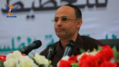 President Al-Mashat announces initiative to end all military fronts in Taiz province & spare it conflict