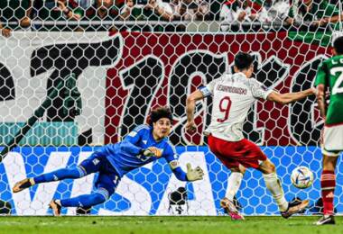 كأس العالم 2022: تعادل منتخب المكسيك مع بولندا سلبيًا