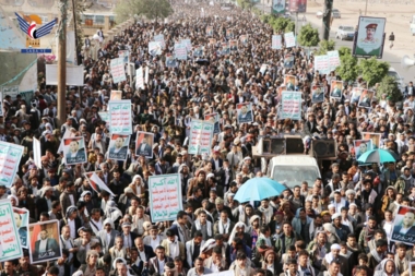 مسيرة جماهيرية بمدينة ذمار وفاء للرئيس الشهيد الصماد